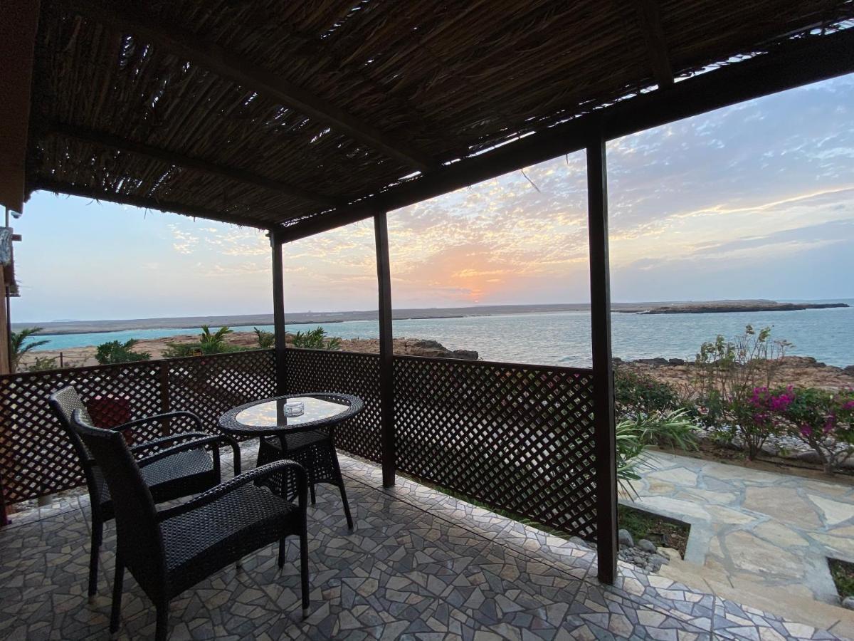 Turtle Beach Resort Ras al Hadd Esterno foto